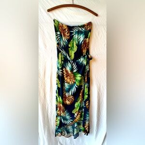 See You Monday size Large, tropical colors with navy blue background
